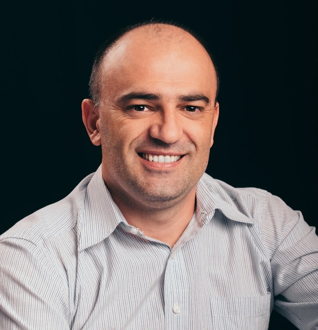 Carlos Dendena